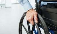 До 1 марта 2022 года продлен упрощенный порядок признания лица инвалидом, установленный в связи с распространением СОVID-19