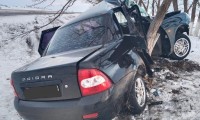 В Ипатовском округе небезопасная скорость на зимней дороге стала причиной автоаварии